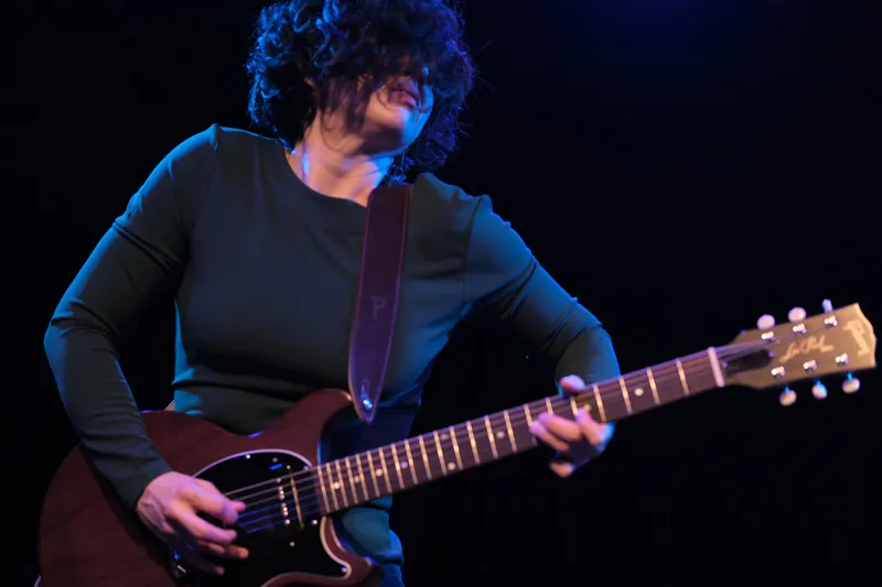 JER playing electric guitar live